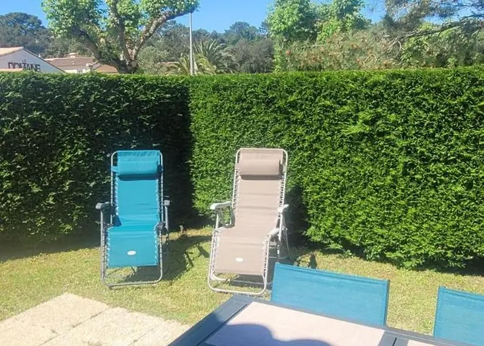 Bois Soleil - Jardin, Piscine Et