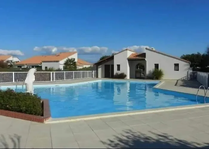 Bois Soleil - Jardin, Piscine Et 度假居 滨海圣帕莱