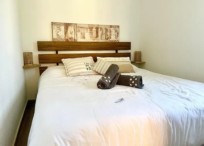 Bois Soleil - Jardin, Piscine Et *